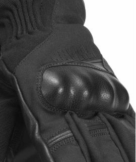 Protections rigides sur le dessus du gant Yamaha hiver Chuli